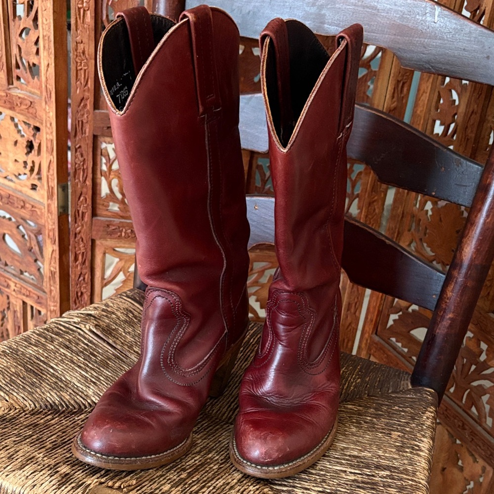 Vintage Dexter Dark Brown/Burgundy Heeled Boots